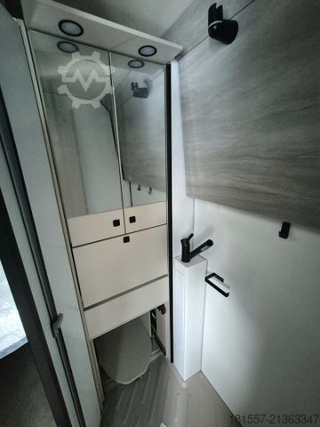 Camper van BÜRSTNER Papillon PC 6.0 Schlafdach / 4-Personen Zulassun