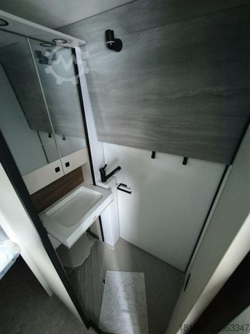 Camper van BÜRSTNER Papillon PC 6.0 Schlafdach / 4-Personen Zulassun