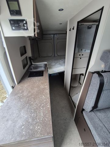 Camper van BÜRSTNER Papillon PC 6.0 Schlafdach / 4-Personen Zulassun