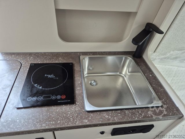 Camper van BÜRSTNER Papillon PC 6.0 Ohne Schlafdach / 140 PS Automat