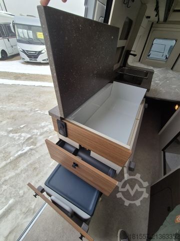 Camper van BÜRSTNER Papillon PC 6.0 Ohne Schlafdach / 140 PS Automat