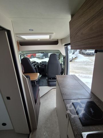 Camper van BÜRSTNER Papillon PC 6.0 Ohne Schlafdach / 140 PS Automat