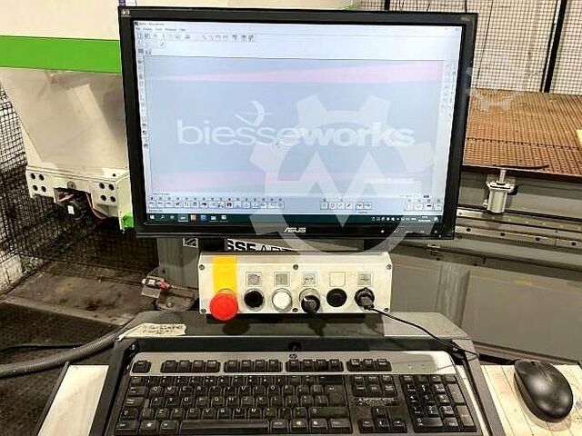Centros de mecanizado horizontal CNC Biesse Skill 15.36 G FT 2011 Biesse Skill 15.36 G FT