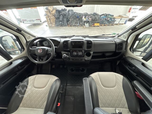 Caravan/camper 2023 Fiat Ducato Weinsberg Carabus | Manuale | Tetto a Soffietto