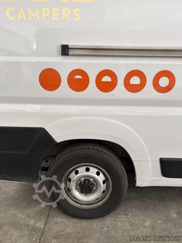 Caravan/camper 2023 Fiat Ducato Weinsberg Carabus | Manuale | Tetto a Soffietto