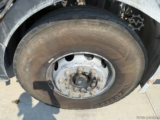Felépítménycserélő teherautó Iveco Trakker 410T45 Wechsel BETON+KIPPER 40T
