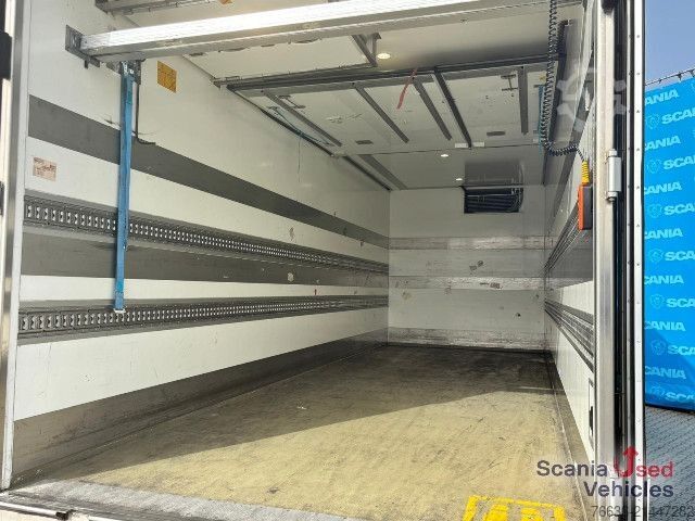 Șasiu de camion Scania P 320 B4x2NB HYBRID FRIGO RETARDER FULL AIR  9T