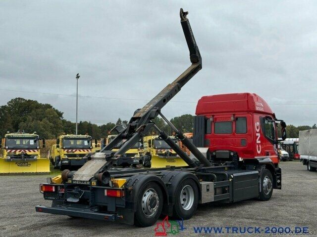 Kanca kasalı yük kamyonu (roll-off) Iveco Stralis AT260 CNG Erdgas 6x2 Meiller RS2165 FB