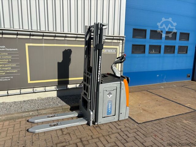 VS-23031 Elektrischer Triplex-Stapler Still EXV-SF 14 Li-Ion STILL EXV-SF 14