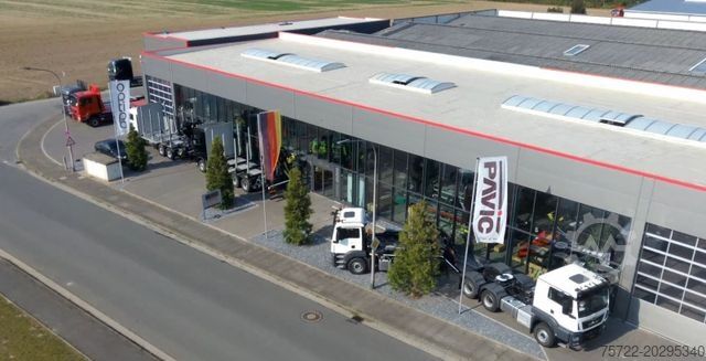 Houttransportwagen MAN TGX 6x4 mit PAVIC HTA 20 66Z Tajfun LIV L150Z