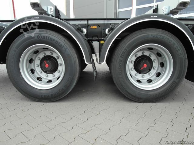 Holztransport Anhänger PAVIC HTA 27 68 Blatt/Blatt 3-Achser Schemel OPTIPA
