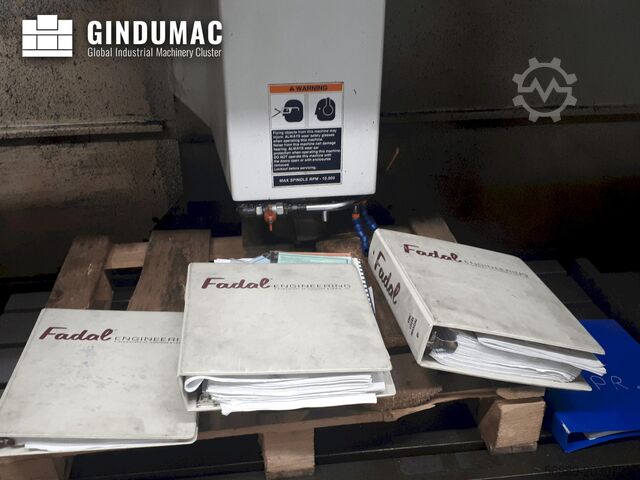Vertikala Fleroperationsmaskiner FADAL VMC4525