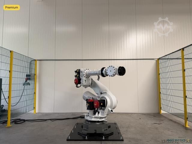 Robot odnowiony z roczną gwarancją FANUC R-2000iB/250F