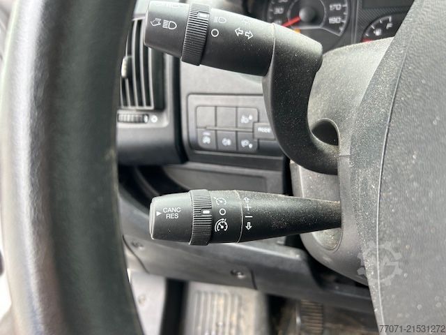 Vrachtwagen met bakwagen CITROEN Jumper  Koffer+LBW*4-35*Navi*Klima*Tempom*165PS*