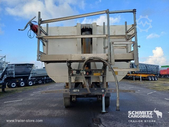 Semi-remorque benne Schmitz Cargobull Tipper Steel half pipe body
