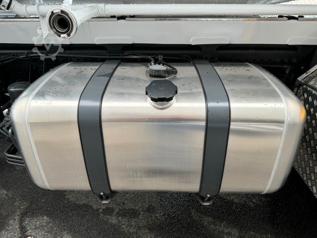 Betongblandarbilar MERCEDES-BENZ Arocs 4245B 8x4 EURO3 mit Liebherr HTM1004 10m3