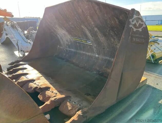 Pala Volvo L350F Rock Bucket (Volvo)