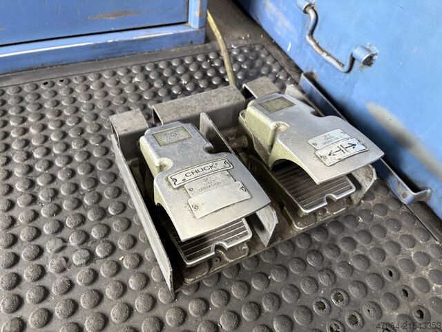 CNC turning and milling center OKUMA MULTUS B 300