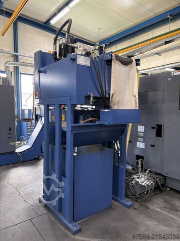 CNC turning and milling center OKUMA MULTUS B 300