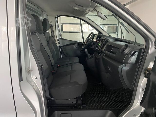 Fourgon tôlé RENAULT Trafic Kasten L2H1 3,0t Komfort *Klima*