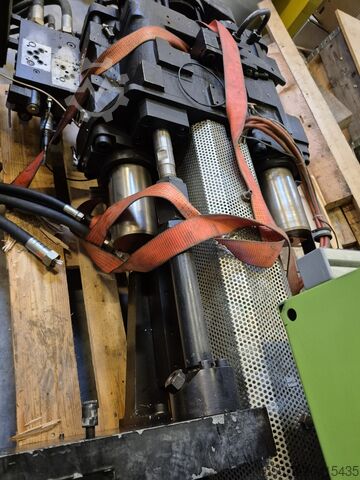 Injection cylinder Engel