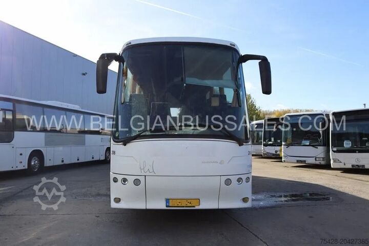 Coach Bova Futura FHD 12.340