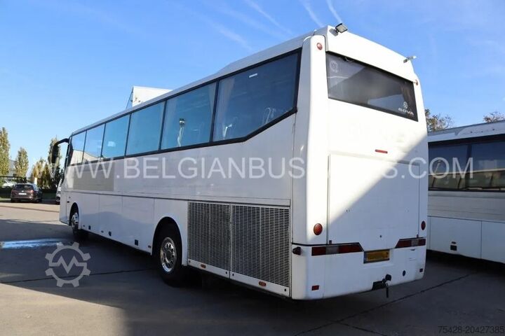 Coach Bova Futura FHD 12.340