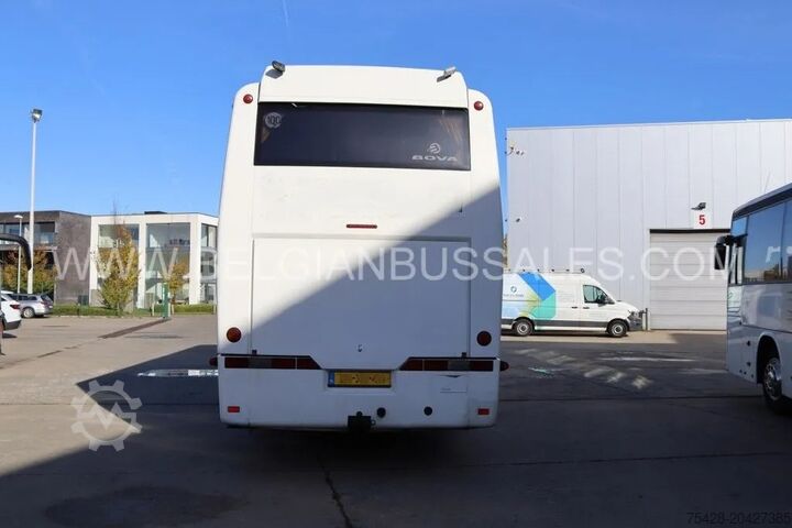 Coach Bova Futura FHD 12.340