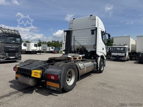 Standardní tahač IVECO STRALIS 460 GAS, 2 LNG-TANKS, RETARDER,