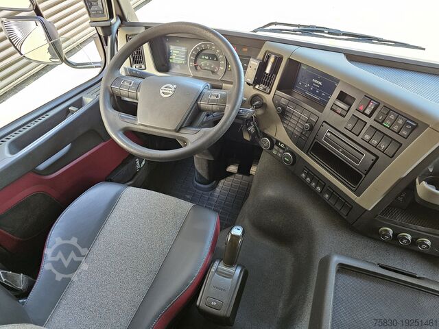 Platforma ładunkowa Volvo FM 460 8x4-4 / FASSI 36.5 t/m -8 x EXTENSION + ...