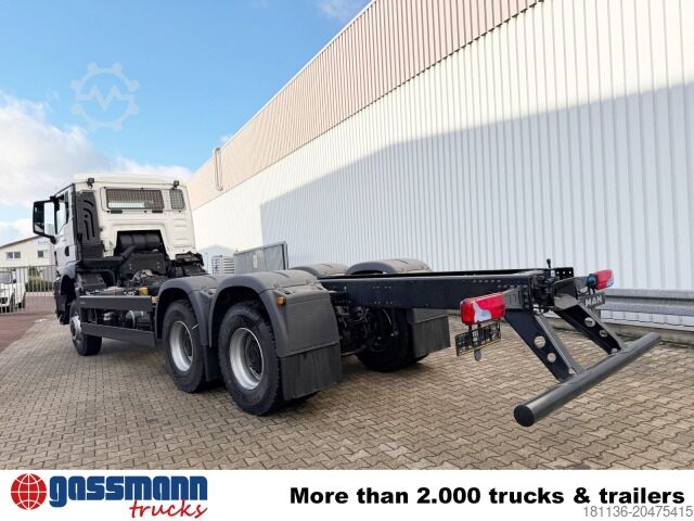 Vrachtwagenchassis MAN TGS 33.440 6x6 BB CH, Hohe Bauart, Nebenantrieb