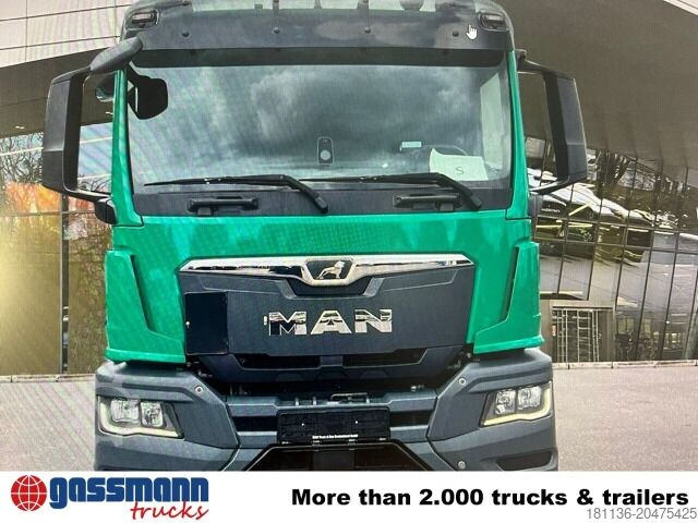 Standard nyergesvontató MAN TGS 33.520 6x4 BL SA, Retarder, LED, Navi,