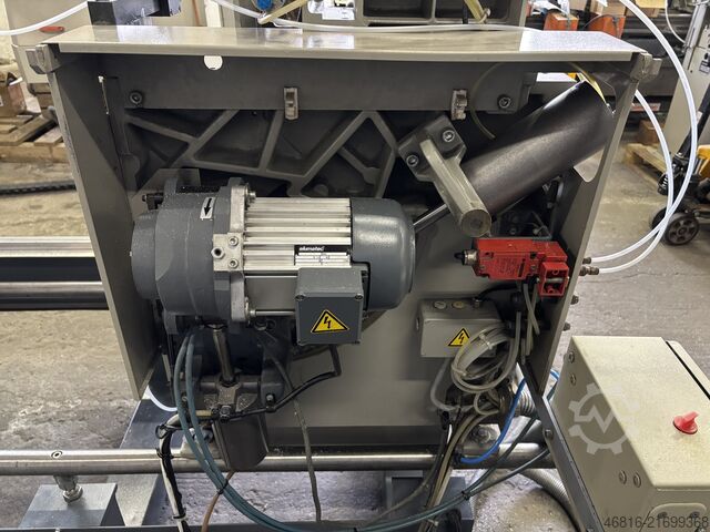 Serra de esquadria dupla elumatec DG 142 + E 255