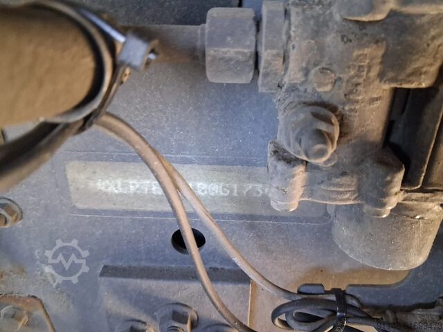 Hazardous substances DAF CF 440 ADR 02-2027 *