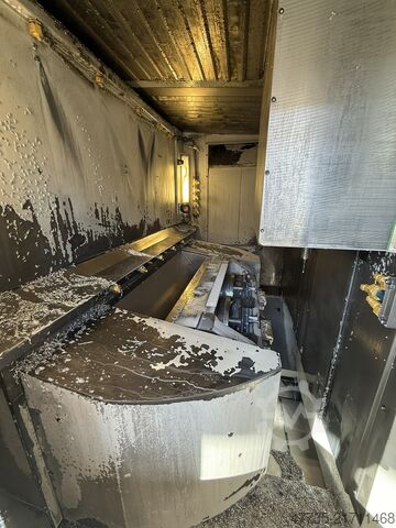 CNC mašinski centar sa robotom CHIRON FZ 15 WM HS