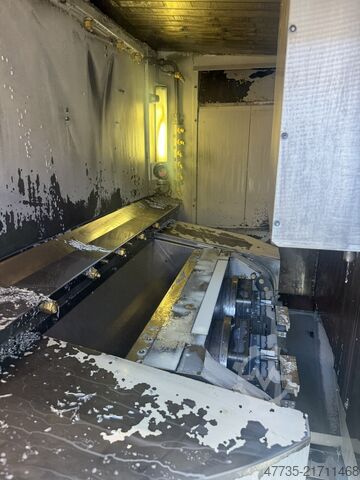CNC mašinski centar sa robotom CHIRON FZ 15 WM HS