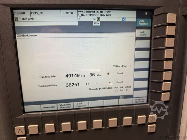 CNC mašinski centar sa robotom CHIRON FZ 15 WM HS