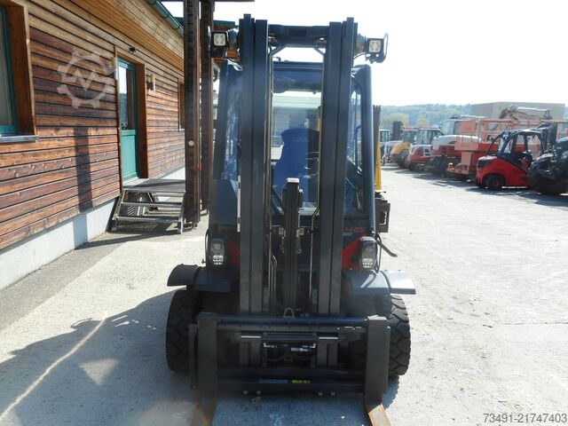 περονοφόρο ανυψωτικό Linde H25D-02 EVO Triplex Zwillingsreifen
