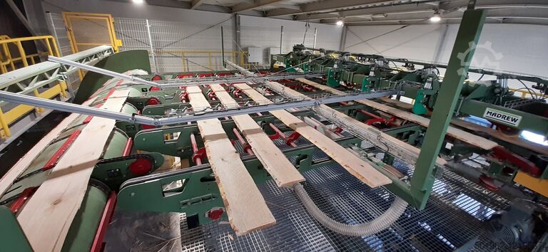 Complete zagerij (stationair) MADREW AE-400