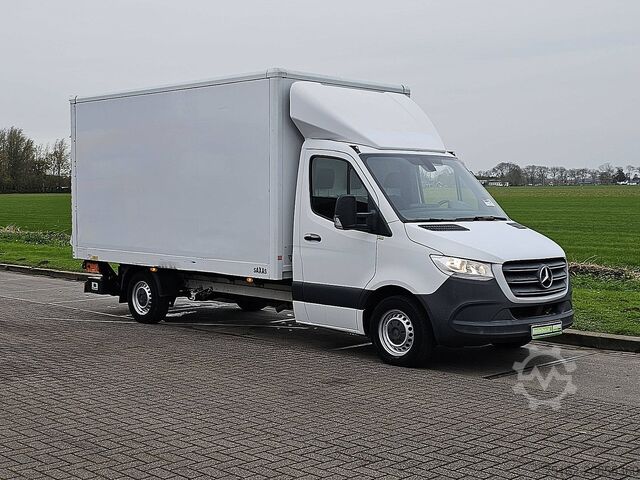 Kufr MERCEDES-BENZ SPRINTER 316 Bakwagen Laadklep!
