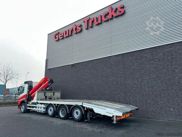 Autotransporter Volvo FM 500 8X2 OPRIJWAGEN/MACHINE TRANSPORTER + PAL...