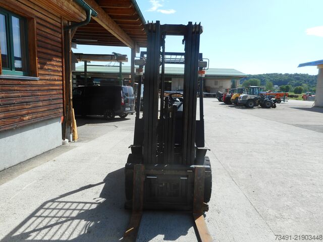 Targonca Yale GDP30 Triplex + SS