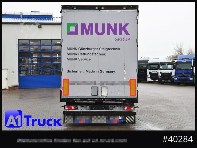 Auflieger mit Pritsche & Plane KOEGEL S24-1 Mega,SAF, Hubdach, Plane verbreiterbar