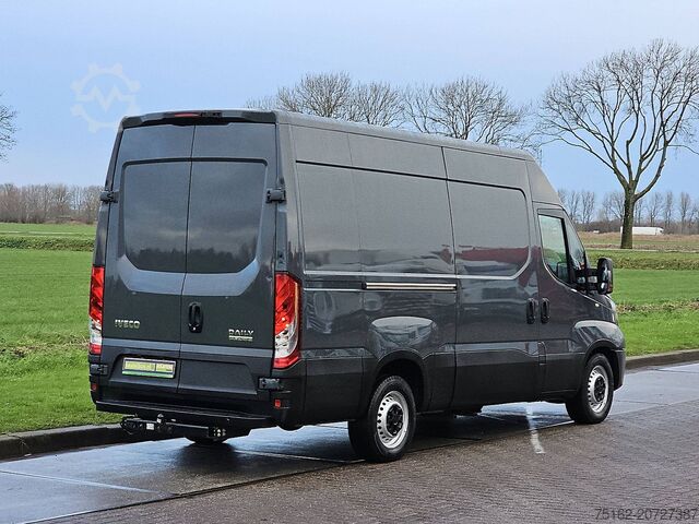 Kombi med högt tak IVECO DAILY 35 S 18 3.0 AUT. L2H2