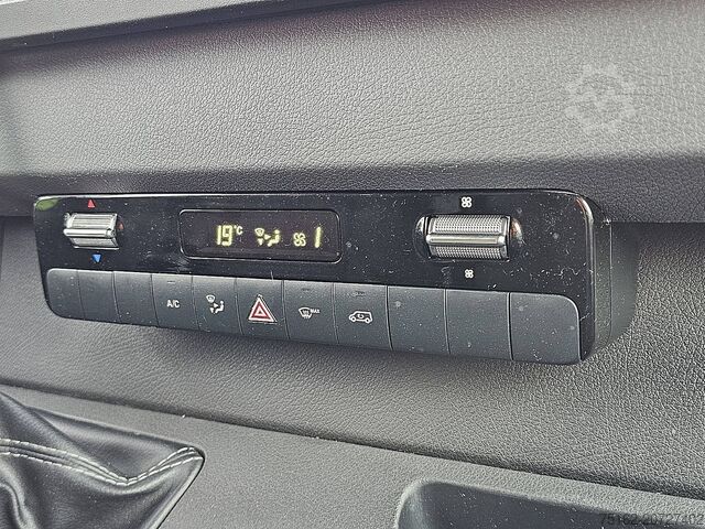 Kombi med högt tak MERCEDES-BENZ SPRINTER 316 L3H2 Maxi Navi