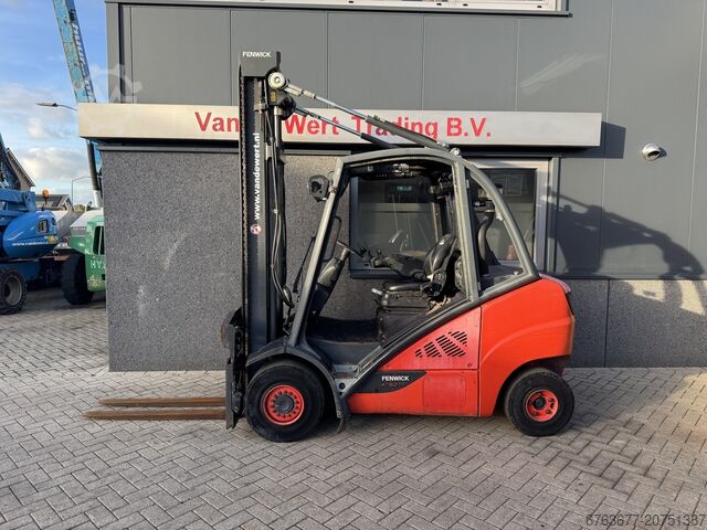 Linde H30D-02 Duplex 450 Sideshift / Fork Positioner VW Diesel 2014 LINDE H30D-02 Duplo 450 Sideshift / Vorkversteller VW Diesel 2014