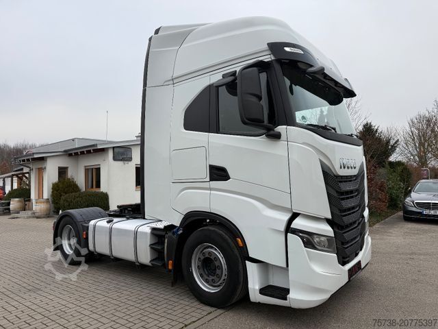 Τυπική μονάδα τράκτορα IVECO S-Way 480/Intarder/2xTank/Navi/EURO6D
