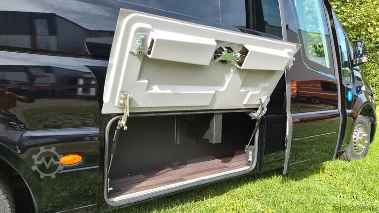 Minibusz MERCEDES-BENZ Sprinter 519 Sunset Ferqui Lagerfahrzeug