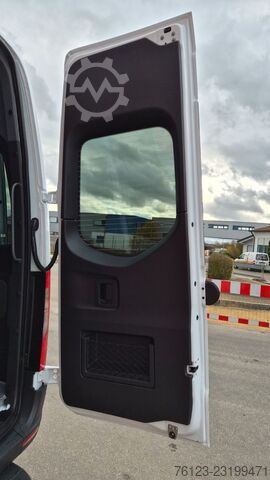 Minibus MERCEDES-BENZ Sprinter Elektro 9 Sitzer Bürgerbus
