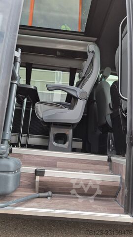 Minibus MERCEDES-BENZ Sprinter  319 VIP Shuttle 9 SS  Panoramadach Sto